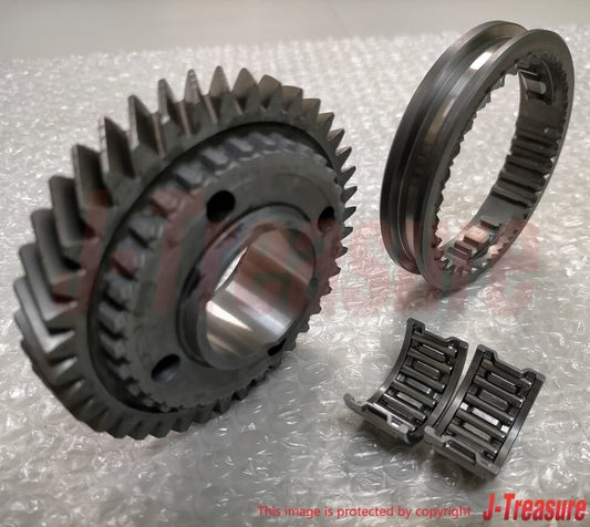 TOYOTA RAV4 ACA23L 1999-2005 Genuine 5Th Gear 40Teeth & Sleeve & Bearing Set OEM