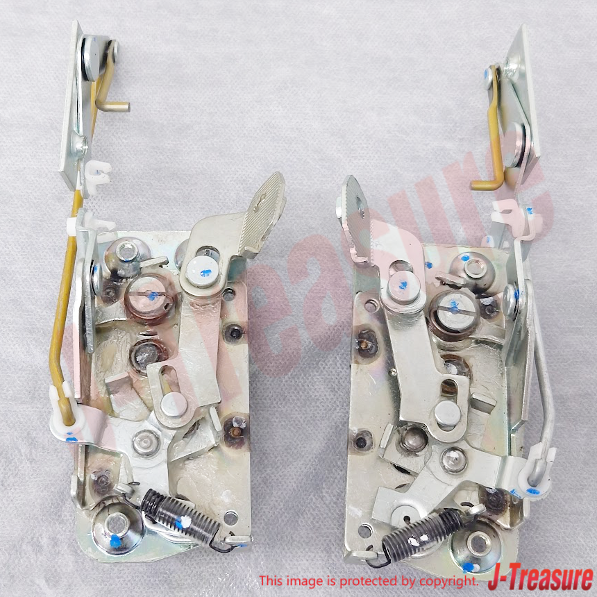 TOYOTA LAND CRUISER BJ40 FJ40 FJ45 HJ47 Genuine Front Door Lock Latch Set OEM