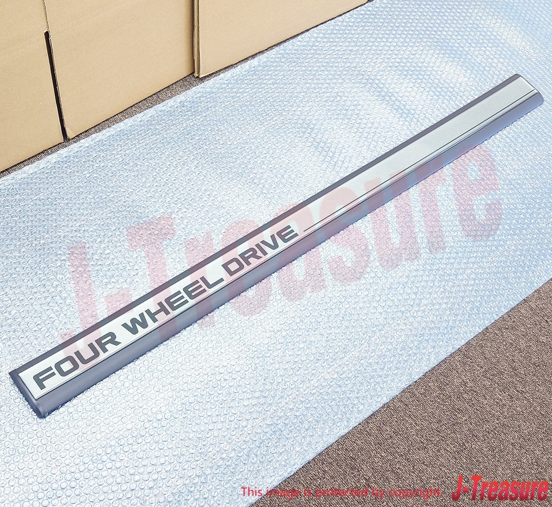 TOYOTA LAND CRUISER FZJ80 '95-97 Genuine Front Door Outside Moulding LH OEM