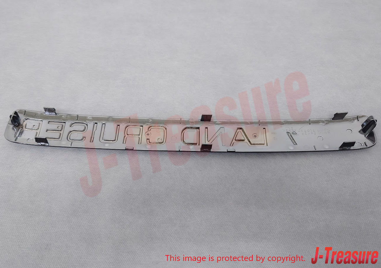 TOYOTA LAND CRUISER FZJ100 Genuine License Plate Lamp Cap 75132-60010 OEM