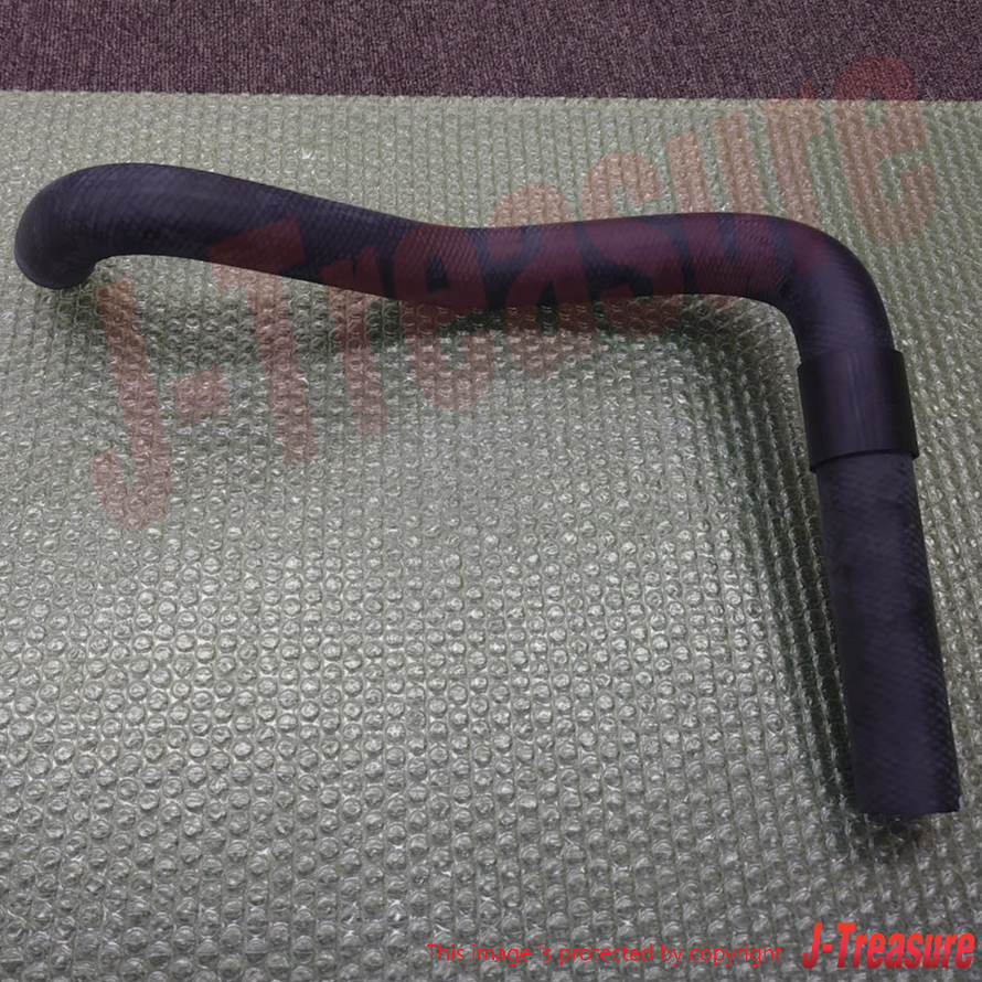 MITSUBISHI DELICA P#6W Genuine 6G72 Radiator Lower Hose MB957108 OEM