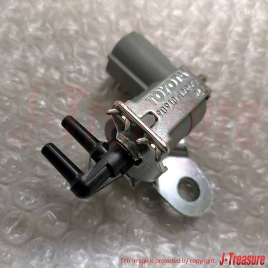 TOYOTA LAND CRUISER BJ71 BJ74 Genuine Vacuum Switching Valve 90910-12020 OEM