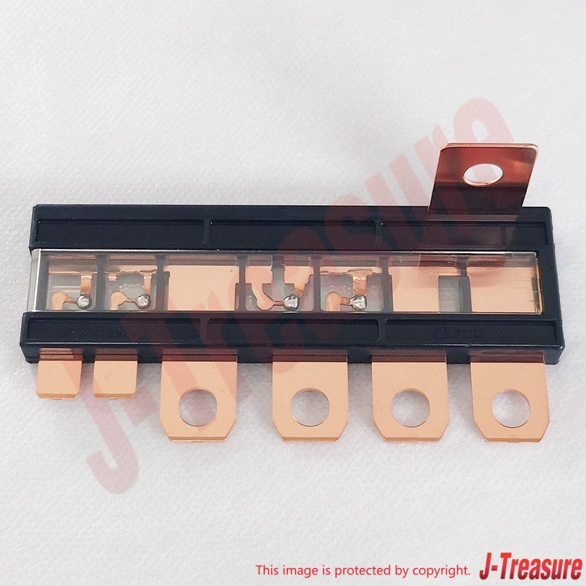 TOYOTA CAMRY (HYBRID) AXVH7# '18-24 Genuine Fusible Link Block Assy 82620-33140