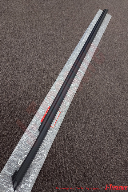 HONDA CR-X CRX EF8 '88-89 Genuine Front Door Window Molding Right & Left Set OEM