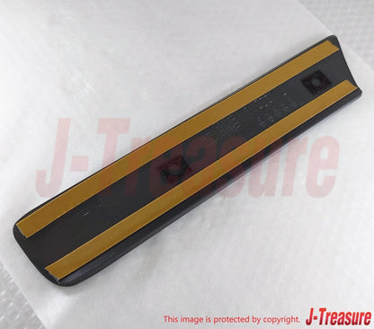 TOYOTA LAND CRUISER FZJ80 '95-04 Genuine Quarter Outside Moulding RH & LH Set