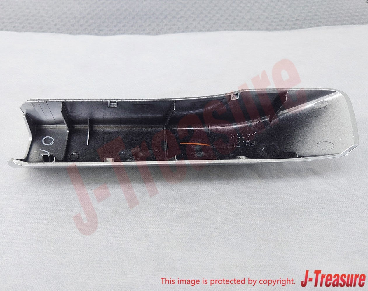 TOYOTA 4RUNNER GRN280 10-24 Genuine Rear Roof Rack Leg Cover RH 63493-35040 OEM