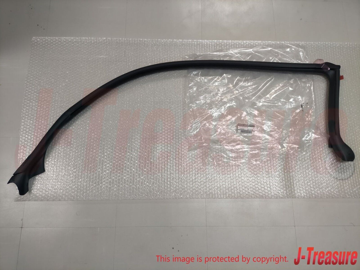 NISSAN GT-R R35 2009-2021 Genuine Body Side Weatherstrip Seal RH & LH Set OEM