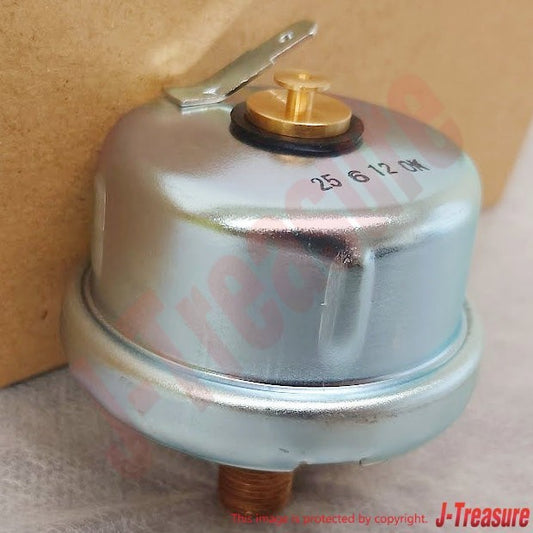 TOYOTA LAND CRUISER BJ60 83-97 Genuine Oil Pressure Sender Gage 83520-60011 OEM