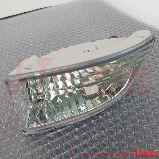 TOYOTA MARK2 JZX110 00-07 Genuine Cornering Lamp Lens & Body LH 81385-22030 OEM