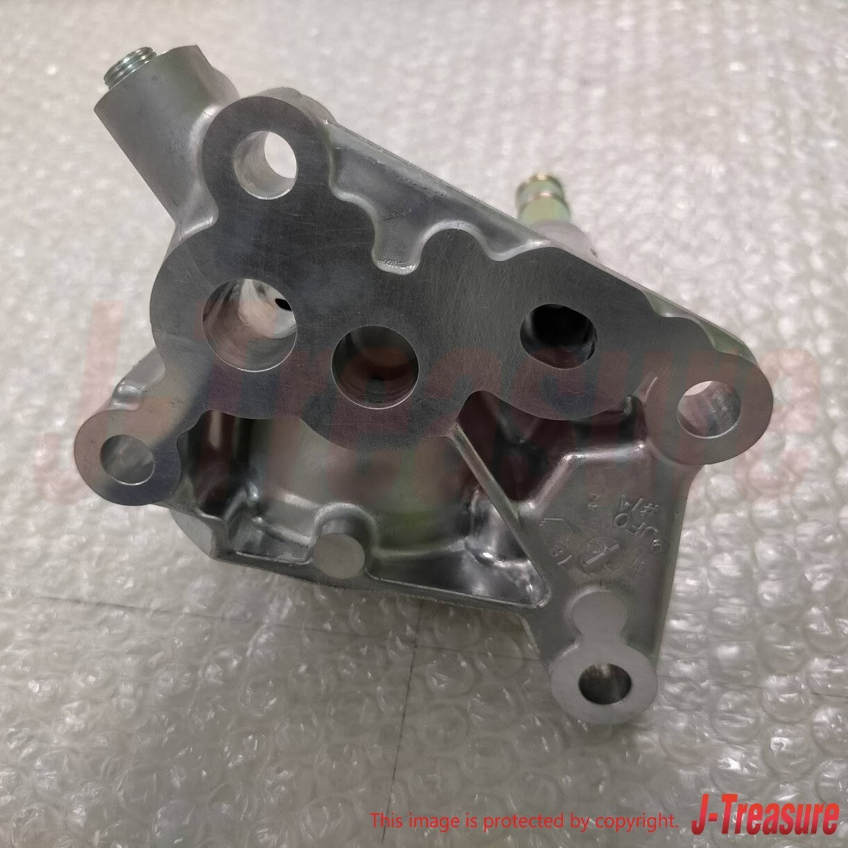 NISSAN GT-R GTR R35 09-21 / 23-24 Genuine Bracket Oil Filter 15238-JF00D OEM