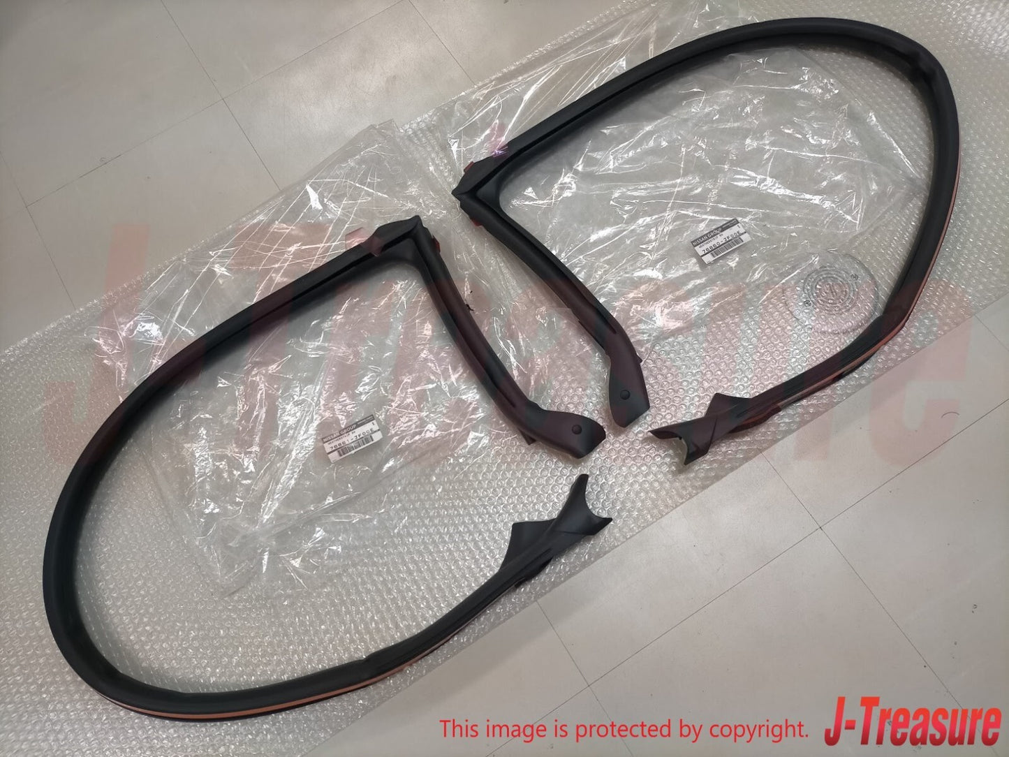 NISSAN GT-R R35 2009-2021 Genuine Body Side Weatherstrip Seal RH & LH Set OEM