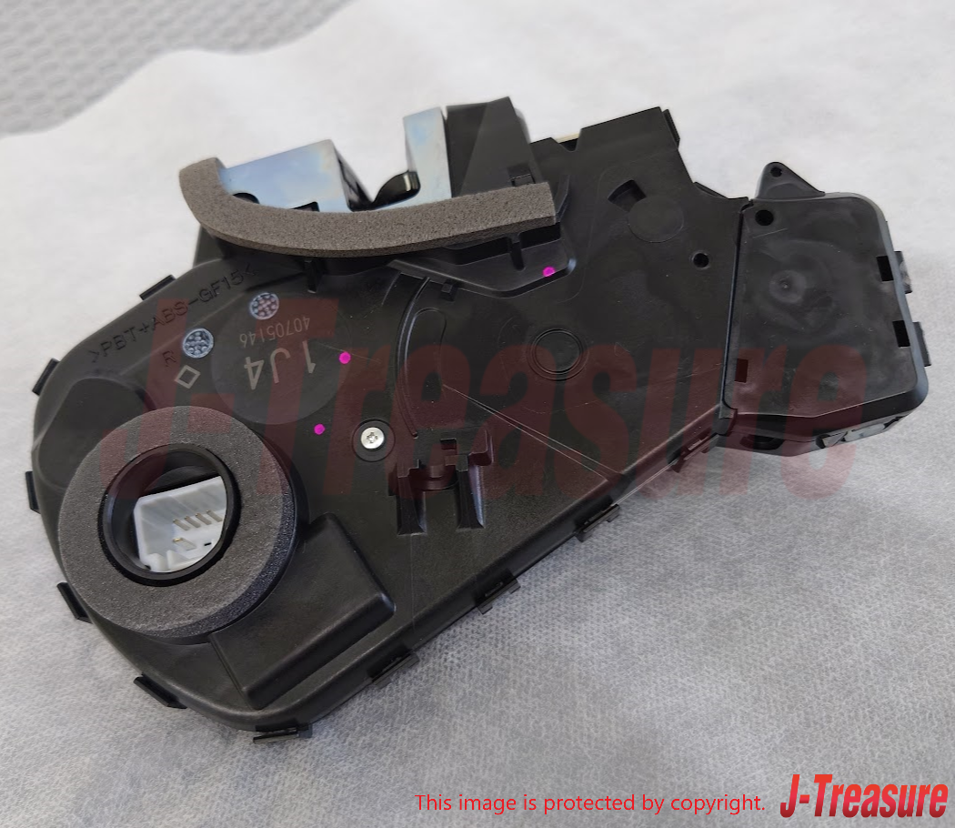 TOYOTA RAV4 ACA3# 2006-2014 Genuine Rear Door W/Motor Lock 69110-42131 OEM