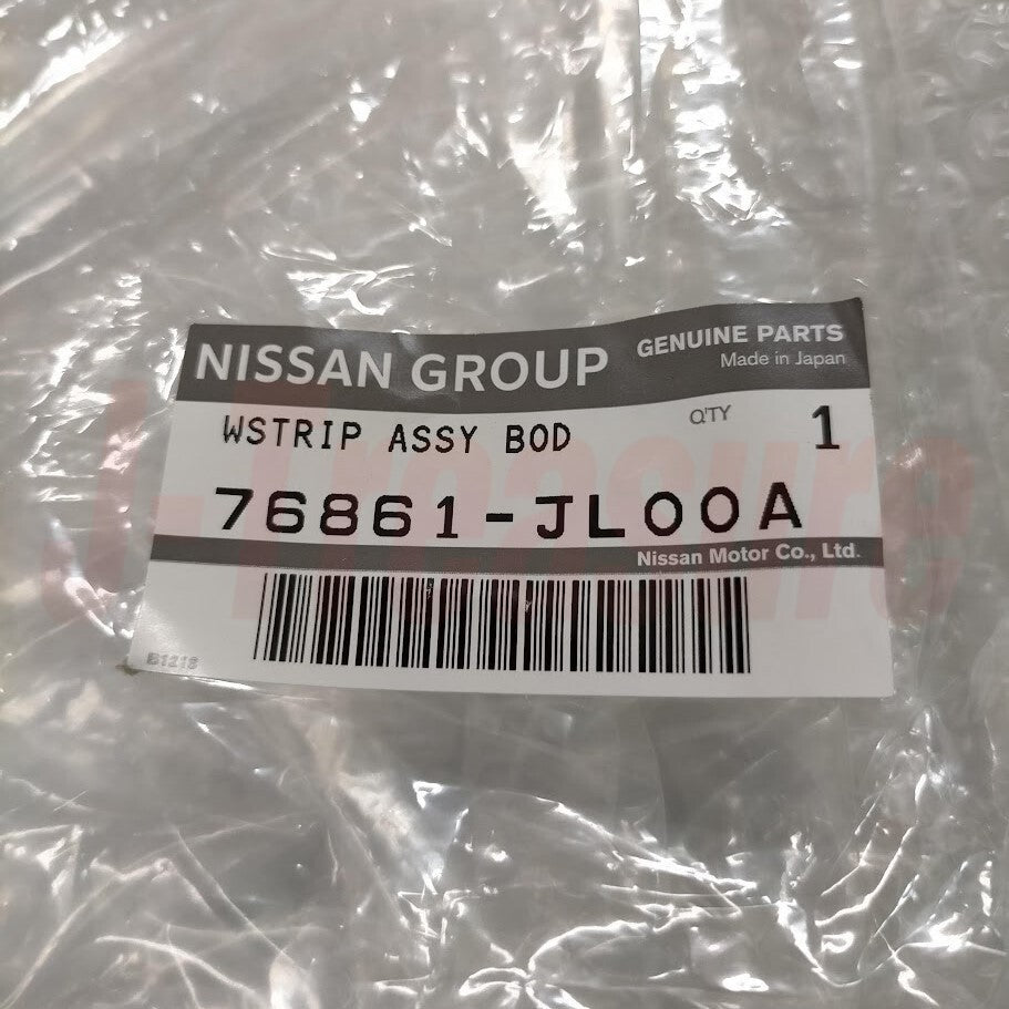 NISSAN INFINITI G37 2008-2013 Genuine Body Side Weatherstrip LH 76861-JL00A OEM