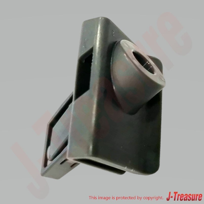 NISSAN ROGUE S35 08-13 Genuine Front Bumper Side Bracket RH 62224-JG000 OEM