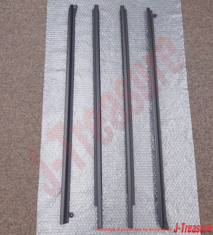 TOYOTA LAND CRUISER PRADO GRJ125 Genuine F/Door & Quarter Belt Moulding RH & LH