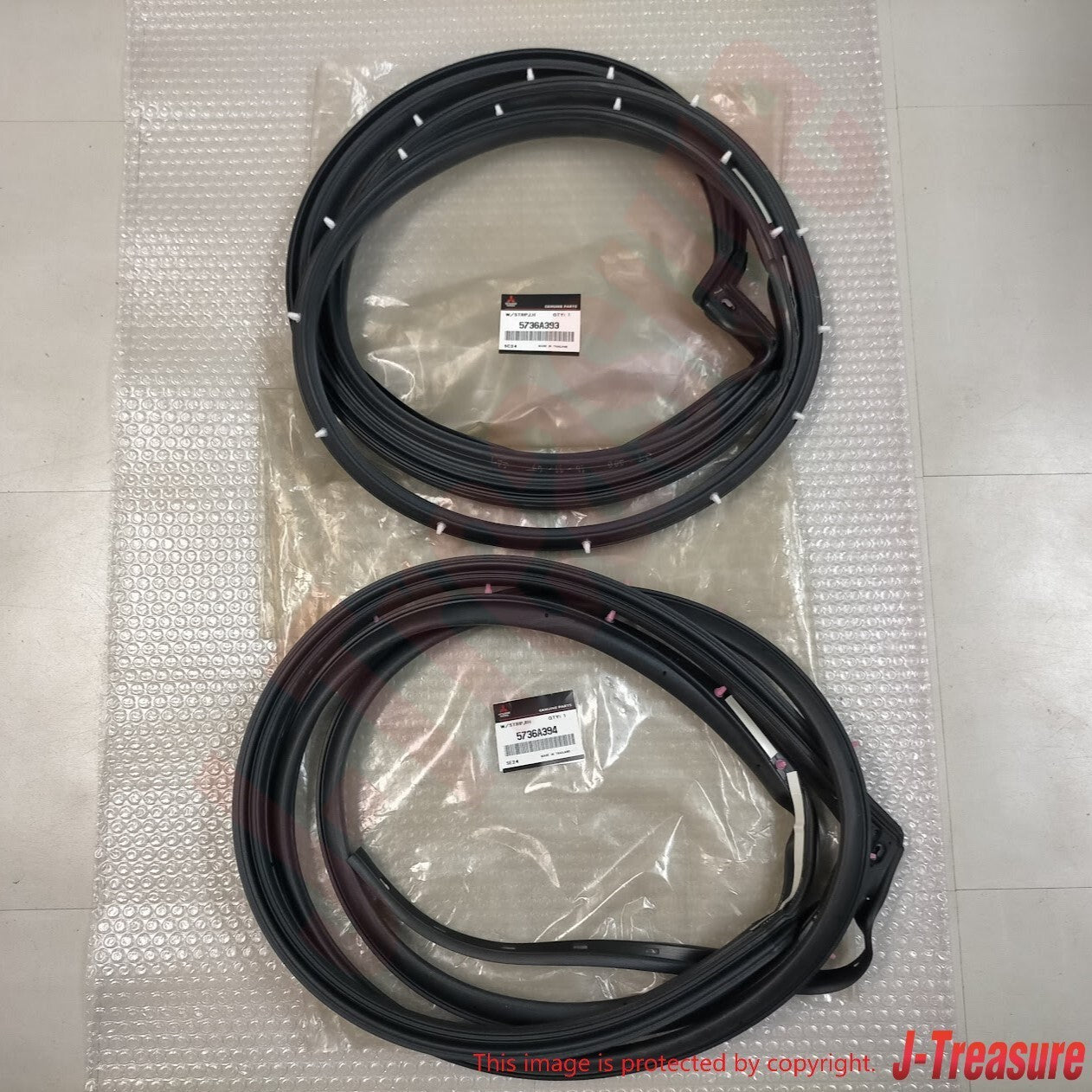 MITSUBISHI LANCER EVO 7 8 9 CT9A Genuine Rear Door Weatherstrip  RH & LH Set OEM
