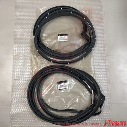 MITSUBISHI LANCER EVO 7 8 9 CT9A Genuine Rear Door Weatherstrip  RH & LH Set OEM