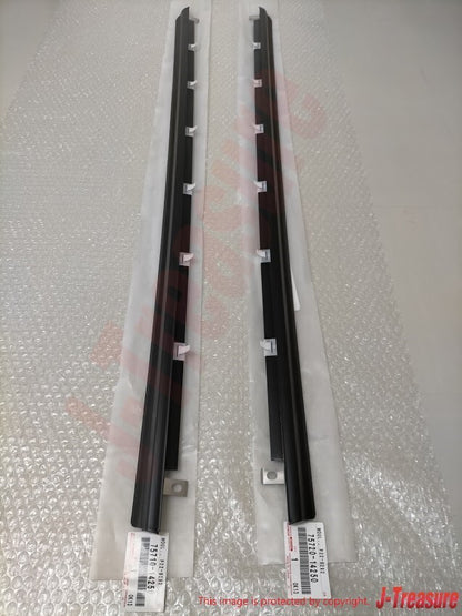 TOYOTA SUPRA JZA80 MK4 93-98 Genuine Front Door Belt Molding  Right & Left OEM