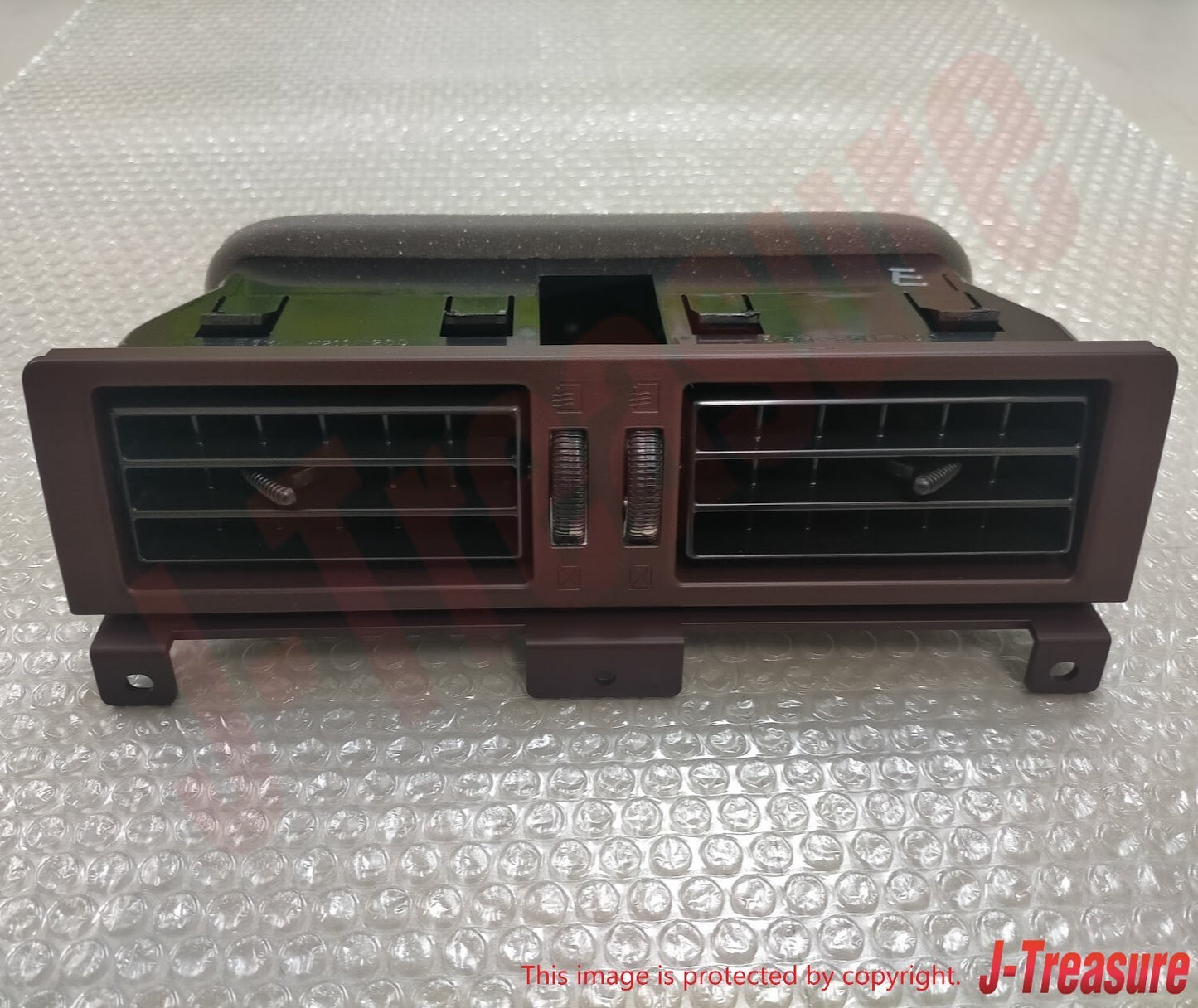 NISSAN PATHFINDER WD21 87-92 Genuine Center Vent Grille Red 68750-23G02 OEM