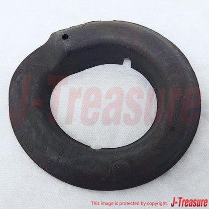 TOYOTA LAND CRUISER KZJ7# 1995 Genuine Rear Coil Spring Insulator Lower x2 Set