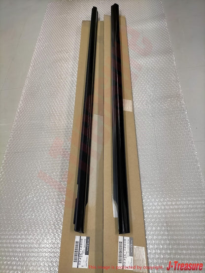 NISSAN 240SX S13 89-94 Genuine Front Door Outside Molding Right & Left Set OEM