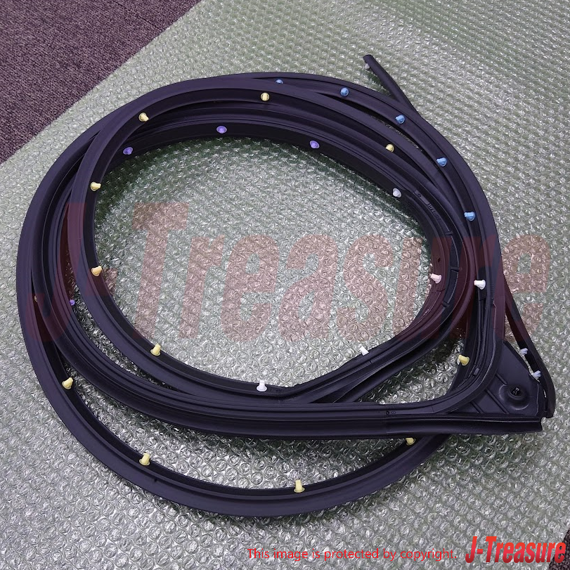 MITSUBISHI LANCER EVO 10 08-15 Genuine RR Door Opening Otr Weatherstrip LH OEM