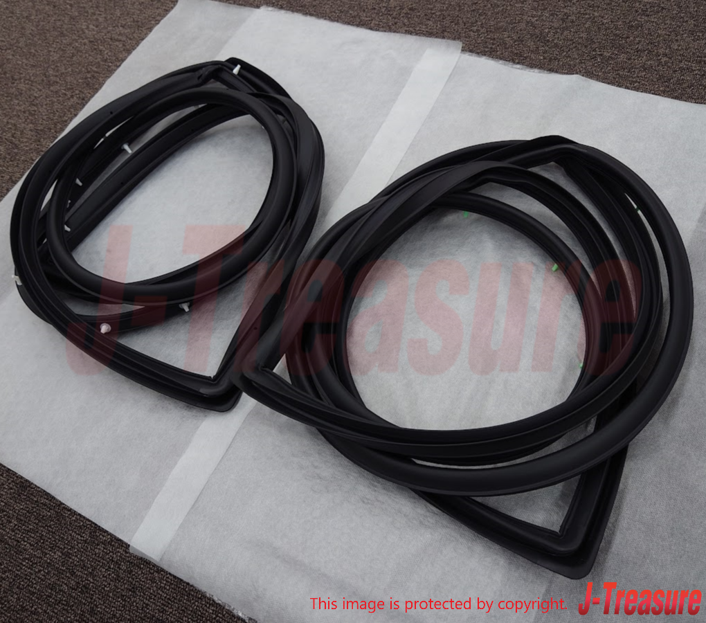TOYOTA LAND CRUISER KZJ78 Genuine Rear Door Weatherstrip Right & Left set OEM
