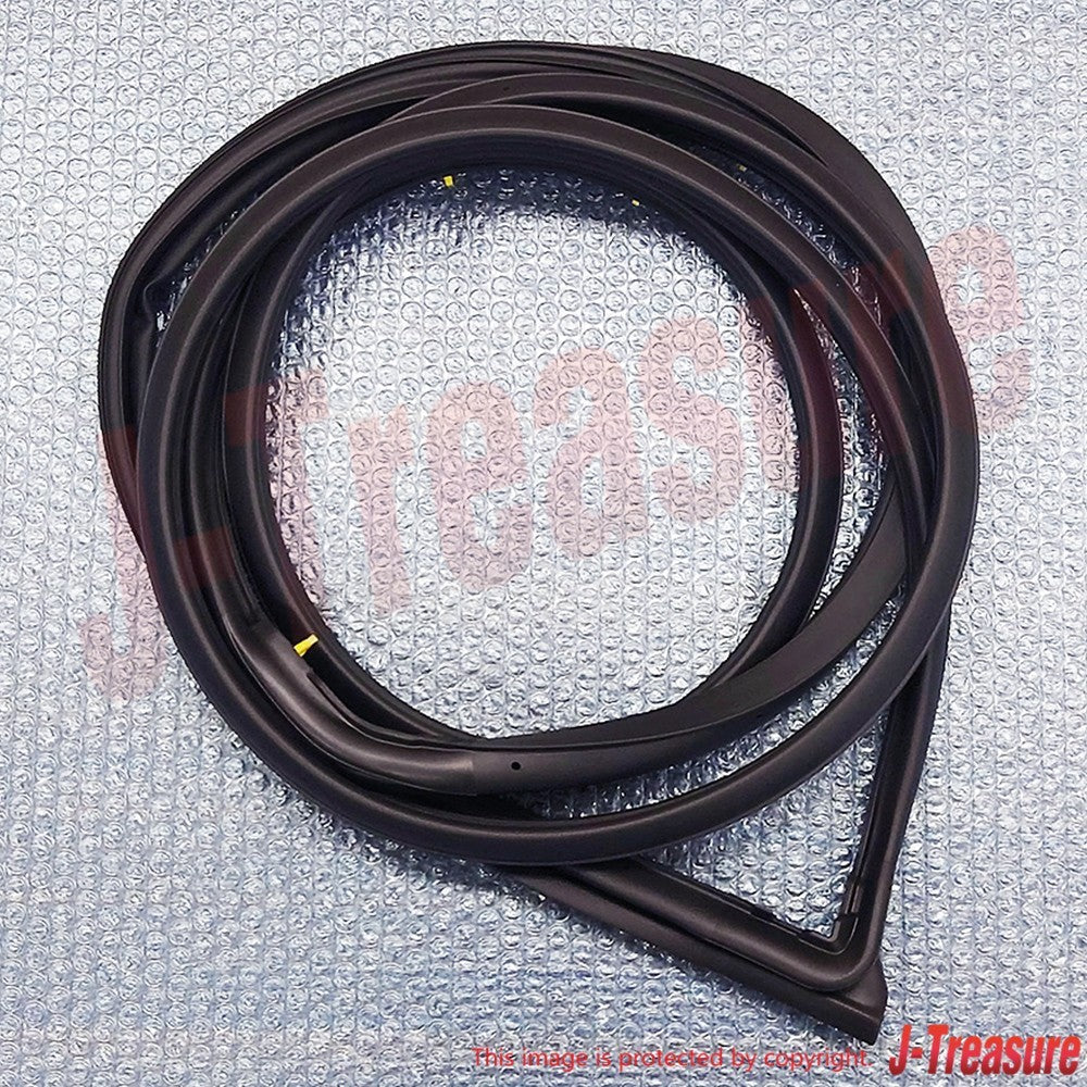 TOYOTA LAND CRUISER FZJ100 '98-07 Genuine Front Door Weatherstrip LH OEM
