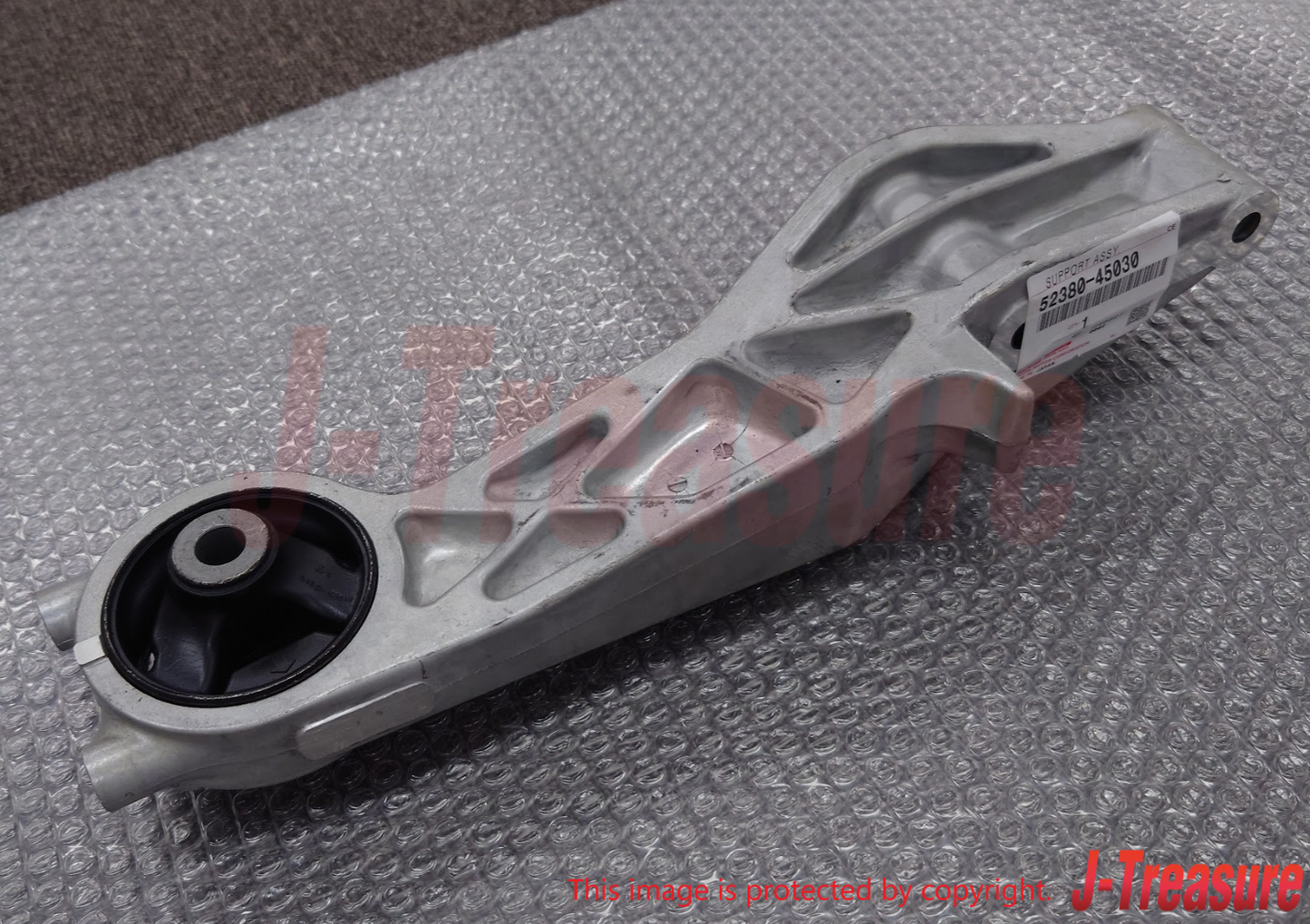 TOYOTA SIENNA GSL25 04-10 Genuine Rear Differential Support 52380-45030 OEM
