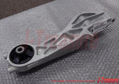 TOYOTA SIENNA GSL25 04-10 Genuine Rear Differential Support 52380-45030 OEM