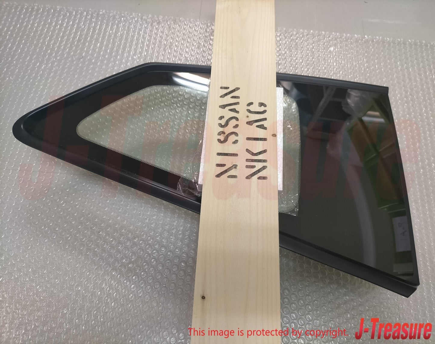 NISSAN GT-R R35 '11-23 Genuine Rear Quarter Glass Window Right 83306-KB50B OEM