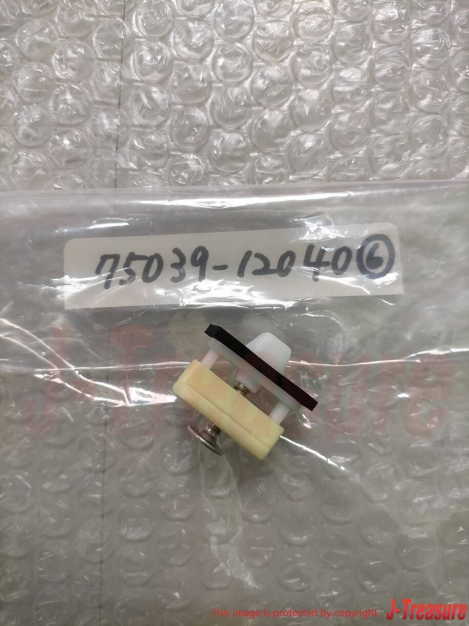 TOYOTA LEVIN TRUENO AE86 2Door Genuine Rear Quarter Glass Clips Spacer Strip Set