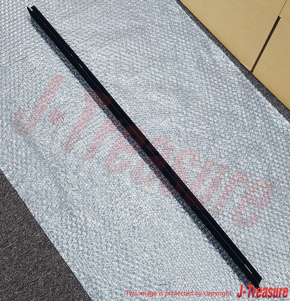 TOYOTA HIACE 2## '05-20 Genuine Fr/Door Glass Inner Weatherstrip RH 68171-26051