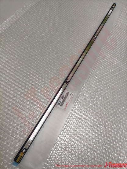 TOYOTA LAND CRUISER 80 LX450 Genuine Front Rear Quarter Moulding Set Chrome OEM
