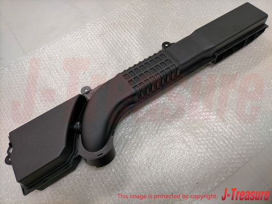 TOYOTA Corolla SE Hatchback Genuine Engine Air Intake Inlet Hose 17751-24010 OEM