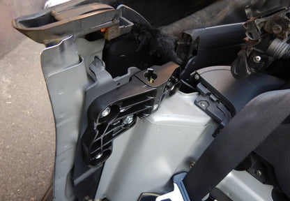 HONDA S2000 AP1 AP2 02-09 Genuine Hardtop Rear Side Catcher Bracket Pair Set OEM