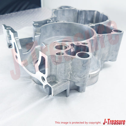 YAMAHA YZ125 '22-26 YZ125X '23-26 Genuine Crankcase No.2 B4X-15121-00-00 OEM