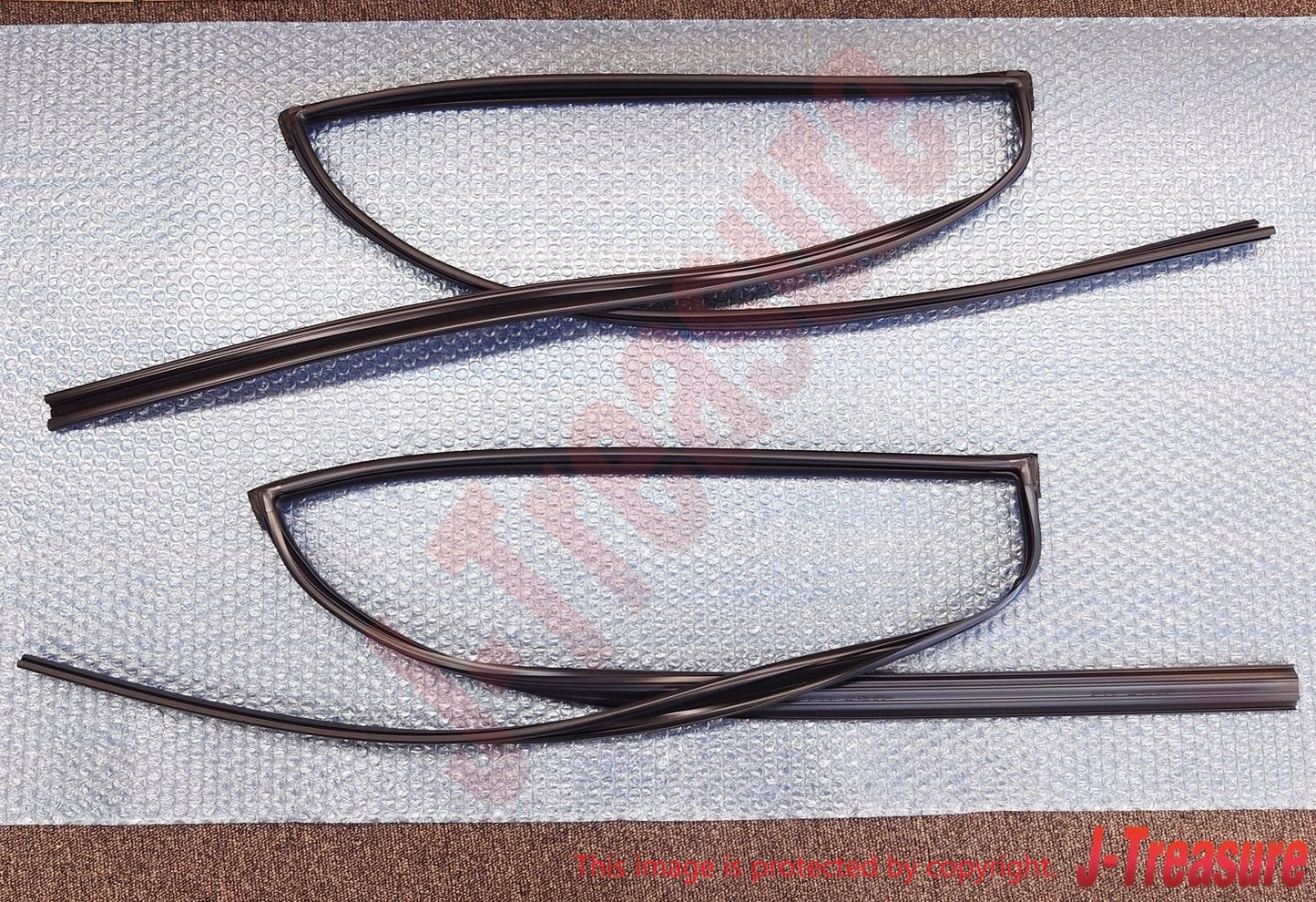 TOYOTA LAND CRUISER UZJ100 '98-07 Genuine Rear Door Glass Run RH & LH Set OEM