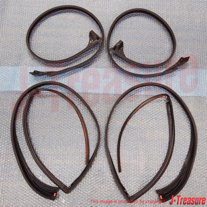 TOYOTA LEXUS LS430 UCF30 '01-06 Genuine Fr/Upp & Rear Door W/strip RH & LH Set
