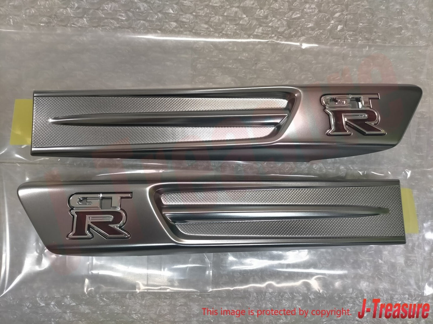 NISSAN GT-R R35 Genuine Front Side Fender Pure Emblem Silver Right Left Pair OEM