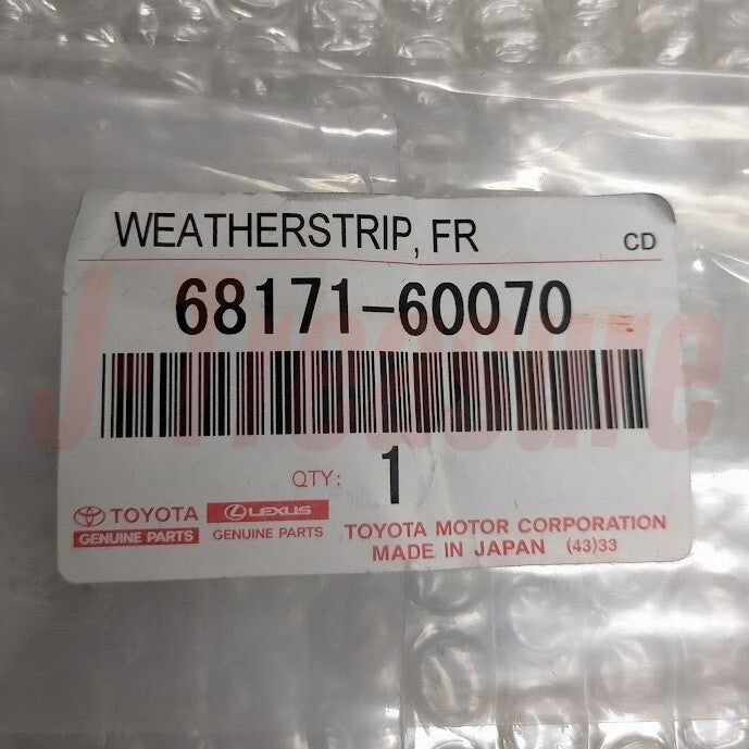 TOYOTA LAND CRUISER LX570 Genuine Front Door Glass Inner Weatherstrip Right OEM