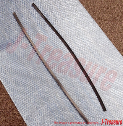 TOYOTA LAND CRUISER UZJ100 '98-07 Genuine Windshield O/S Moulding #2 RH & LH Set