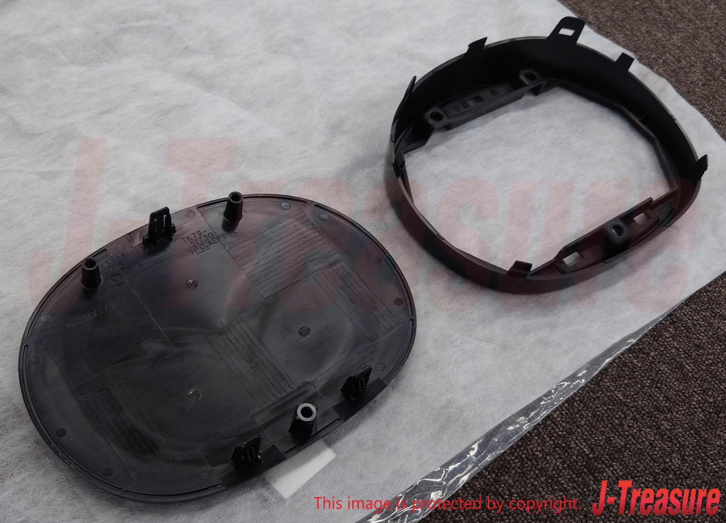 MAZDA CX-5 KF 2022-2023 Genuine Front Emblem & Emblem Mount Bracket Set OEM