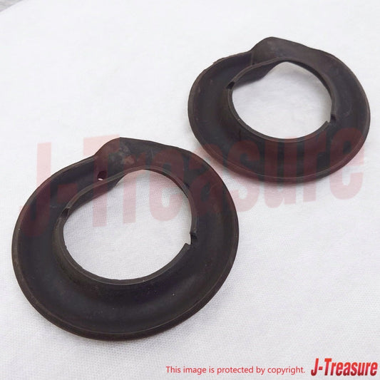 TOYOTA LAND CRUISER KZJ7# 1995 Genuine Rear Coil Spring Insulator Lower x2 Set