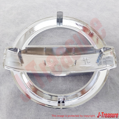 NISSAN VERSA NOTE E12X 2014-2019 Genuine Front Emblem 62890-3VA2A OEM