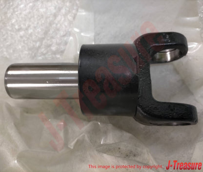 MITSUBISHI LANCER ECLIPSE Genuine Propeller Shaft Sleeve Yoke MR111611 OEM
