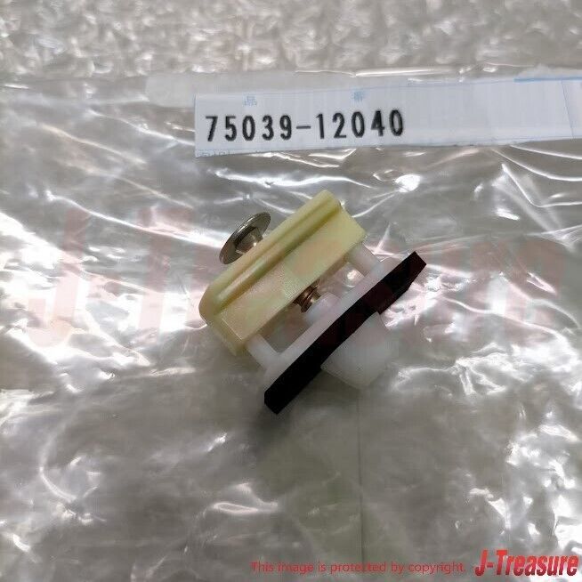 TOYOTA LEVIN TRUENO AE86 2Door Genuine Rear Quarter Glass Clips & Spacer Set OEM