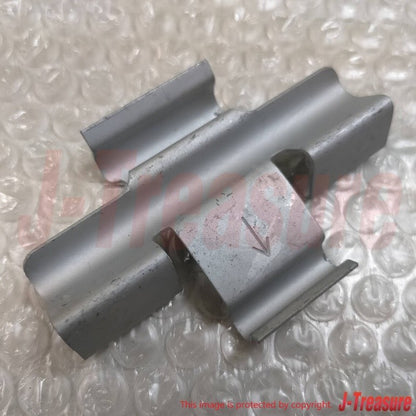 NISSAN GT-R R35 2009-2024 Genuine Front Brake Pad Return Springs 2pcs Set OEM