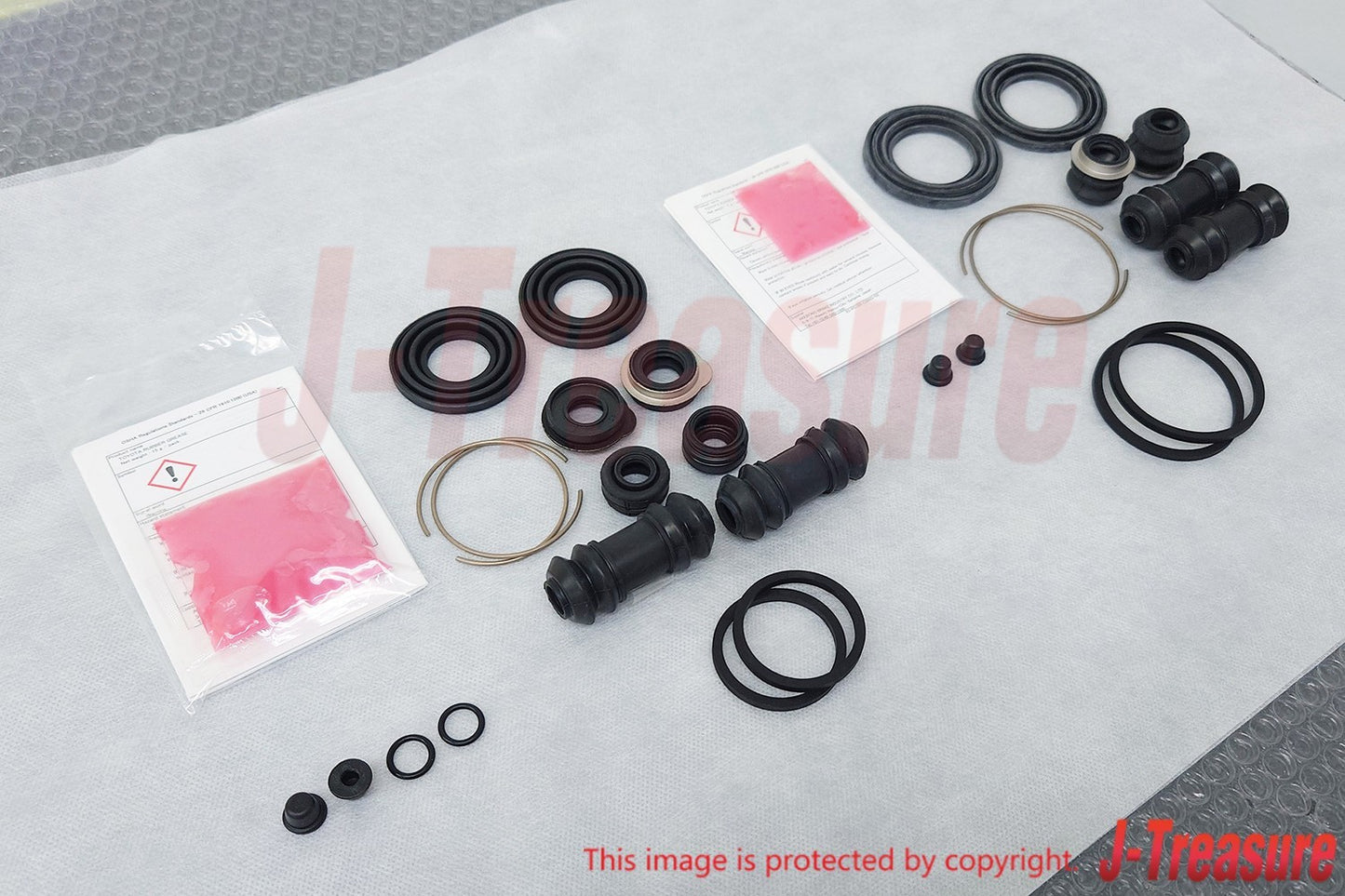 TOYOTA LEVIN TRUENO AE86 Genuine Front & Rear Disc Brake Cylinder Repair Kit OEM