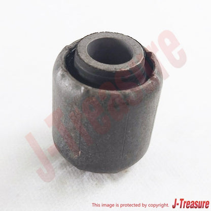 TOYOTA LAND CRUISER KZJ7# '94-95 Genuine Front Lateral Control Rod Bush Sub Assy